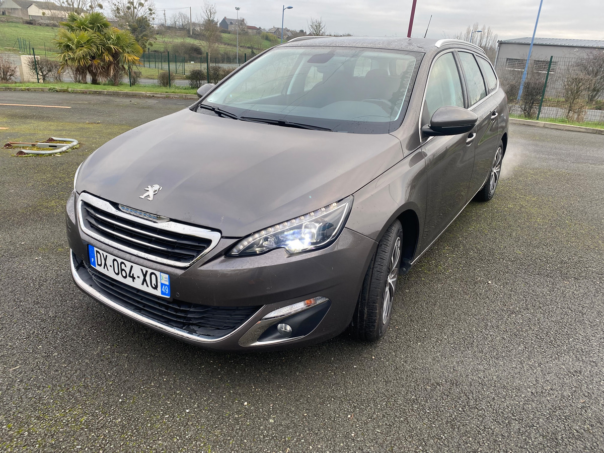 Peugeot 308 SW 2015